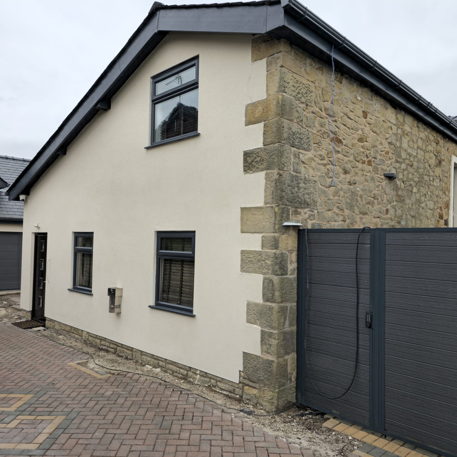 Rendering Specialists in Preston